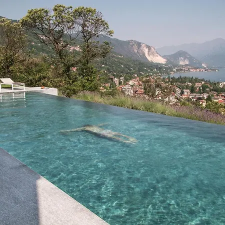 Camilla Στρέσα