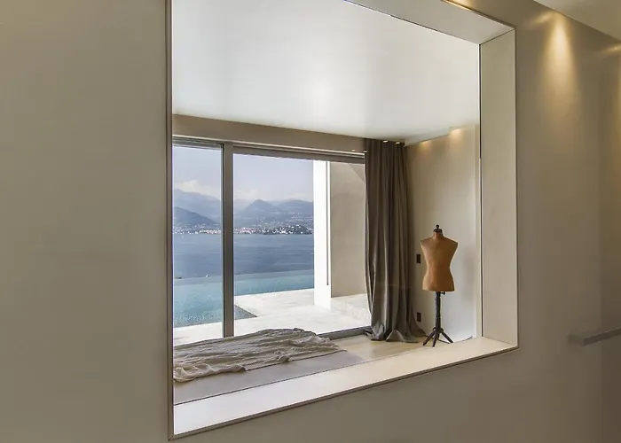 Camilla فيلة ستريزا