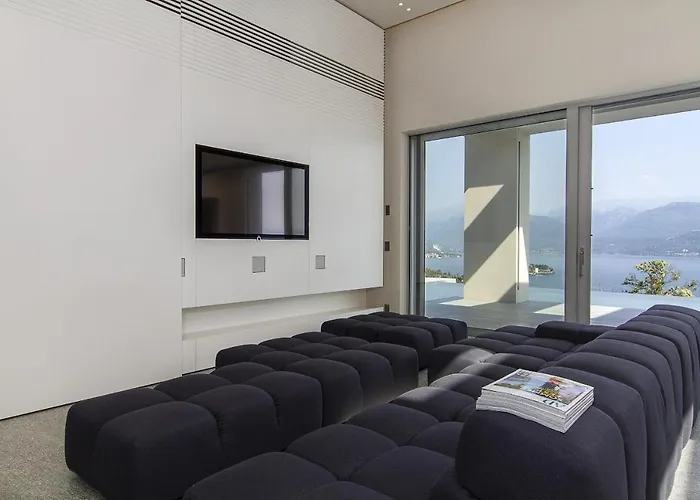 Camilla Вилла *