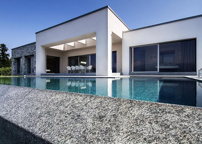 Camilla Villa Stresa